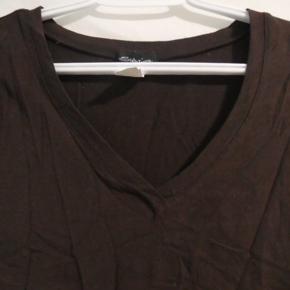 SEDUCTIONS | large | Chocolate Brown V-Neck Tee - Picture 3 of 10